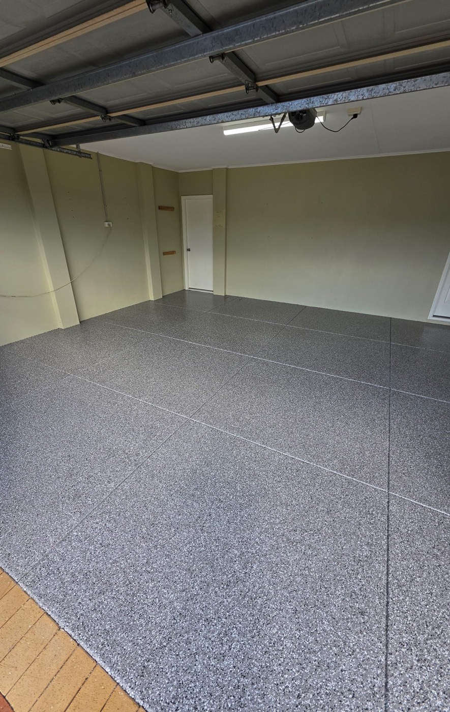 Grey flake epoxy floor in a double garage, Perth